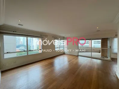 Apartamento com 3 Quartos à venda, 243m² no Vila Uberabinha, São Paulo