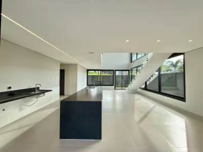 Sobrado com 3 Quartos à venda, 300m² no Jardins Barcelona, Senador Canedo