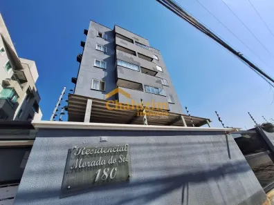 Apartamento com 2 Quartos para alugar, 89m² no Vila Nova, Joinville