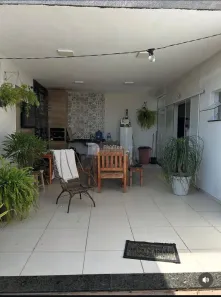 Sobrado com 2 Quartos à venda, 100m² no Vila dos Comerciários 2, Taubaté