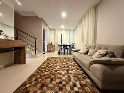 Casa com 3 Quartos à venda, 180m² no Loteamento Villa Branca, Jacareí