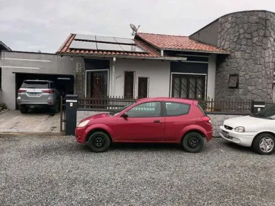 Casa com 3 Quartos à venda, 140m² no Guamiranga, Guaramirim