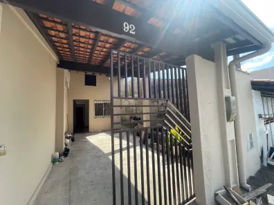 Casa com 2 Quartos para alugar, 85m² no Conjunto Residencial Araretama, Pindamonhangaba