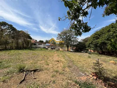 Fazenda/Sítio com 4 Quartos à venda, 642m² no Caguassu, Sorocaba
