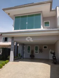 Casa com 3 Quartos à venda, 133m² no Iririú, Joinville