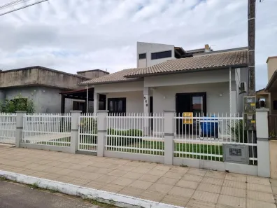 Casa com 2 Quartos à venda, 310m² no Itapuã, Balneário Gaivota