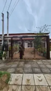 Casa com 2 Quartos à venda, 100m² no Hípica, Porto Alegre
