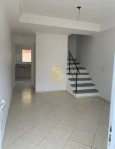 Casa de Condomínio com 2 Quartos à venda, 70m² no Jardim Jacinto, Jacareí