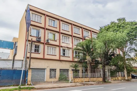 Apartamento com 3 Quartos à venda, 84m² no Navegantes, Porto Alegre
