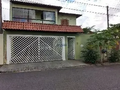 Casa com 3 Quartos à venda, 240m² no Parque Fehr, São Carlos