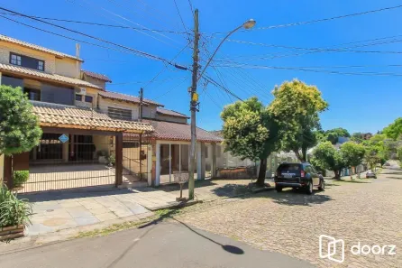 Casa com 3 Quartos à venda, 198m² no Cavalhada, Porto Alegre