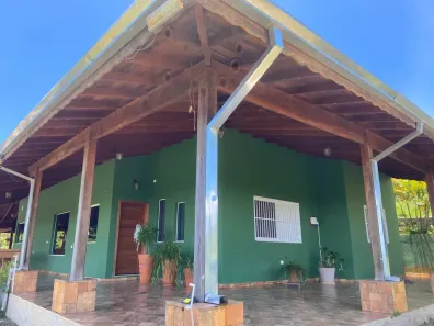 Fazenda/Sítio com 3 Quartos à venda, 400m² no Biritiba Ussu, Mogi das Cruzes