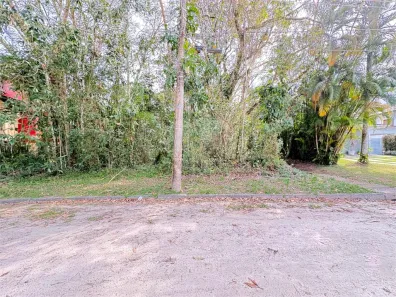 Lote/Terreno à venda, 614m² no Riviera, Bertioga