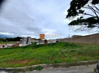 Lote/Terreno à venda, 250m² no Santo Expedito II, Pouso Alegre