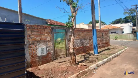 Casa com 2 Quartos à venda, 80m² no Centro, Barão de Antonina
