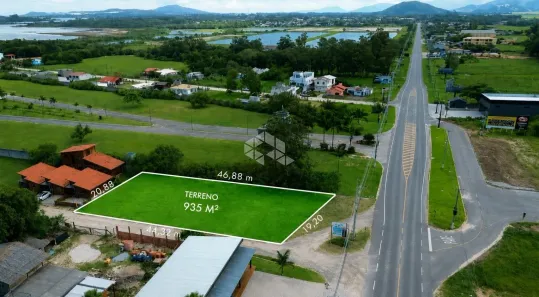 Lote/Terreno à venda, 935m² no Araçatuba, Imbituba