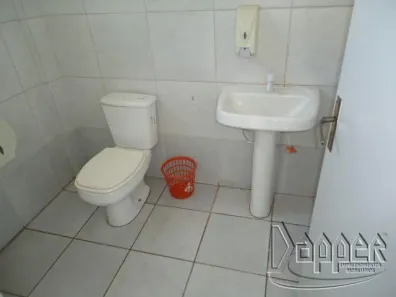 Ponto Comercial para alugar, 250m² no Pátria Nova, Novo Hamburgo