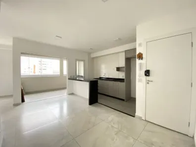 Apartamento com 2 Quartos para alugar, 75m² no Conjunto Residencial Trinta e Um de Março, São José dos Campos