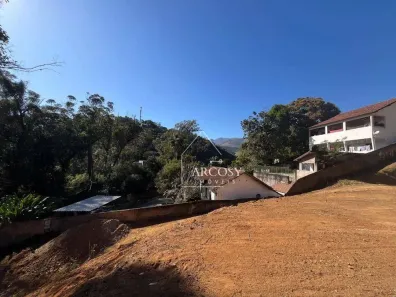 Lote/Terreno à venda, 1000m² no Corrêas, Petrópolis