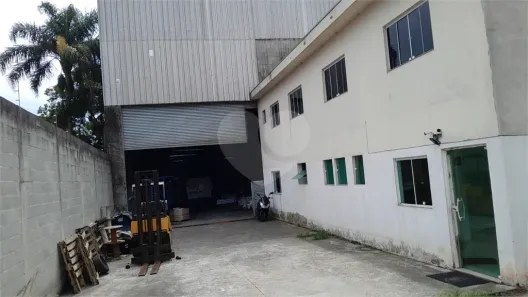 Galpão/Depósito/Armazém à venda, 760m² no Batistini, São Bernardo do Campo