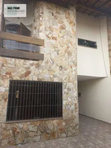 Sobrado com 3 Quartos à venda, 170m² no Vila Alzira, Santo André