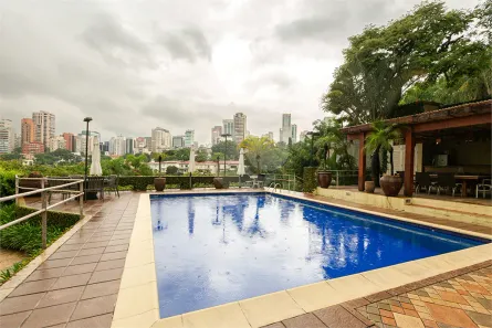 Casa com 4 Quartos à venda, 745m² no Pacaembu, São Paulo