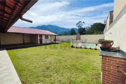 Casa com 1 Quarto à venda, 120m² no , Rio Bonito