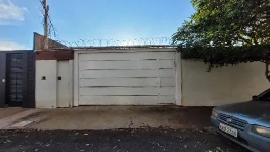 Casa com 3 Quartos para alugar, 318m² no Jardim Sumaré, Ribeirão Preto