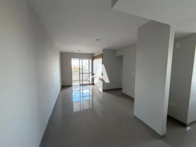 Apartamento com 2 Quartos para alugar, 70m² no Santa Mônica, Uberlândia
