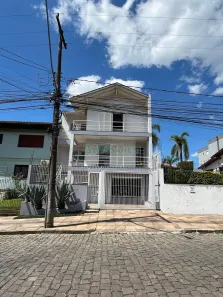 Casa com 2 Quartos à venda, 290m² no Cidade Nova, Caxias do Sul