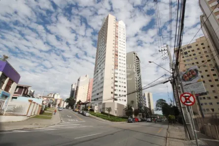 Apartamento com 2 Quartos para alugar, 94m² no Cristo Rei, Curitiba