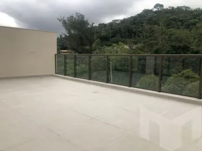 Apartamento com 3 Quartos à venda, 173m² no Itaipava, Petrópolis