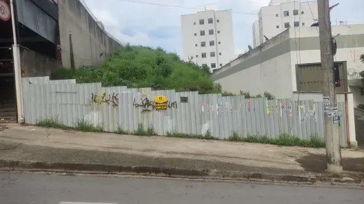 Lote/Terreno à venda, 722m² no Diamante (Barreiro), Belo Horizonte