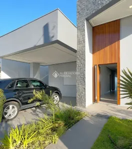 Casa de Condomínio com 3 Quartos à venda, 244m² no Centro, Gravataí