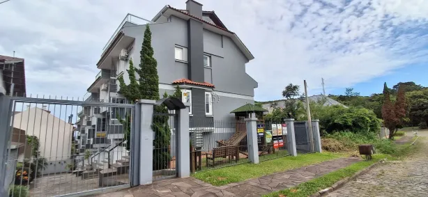 Casa de Condomínio com 3 Quartos para alugar, 199m² no Jardim Isabel, Porto Alegre