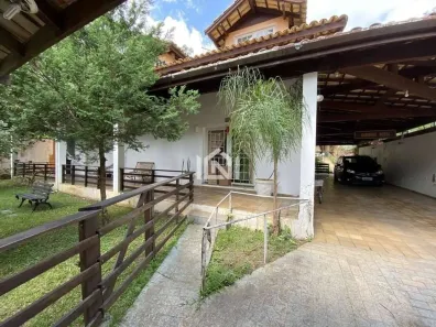 Casa de Condomínio com 4 Quartos para alugar, 780m² no Chácara dos Junqueiras, Carapicuíba