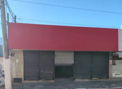 Ponto Comercial para alugar, 569m² no Centro, Macaé