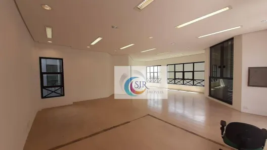 Prédio Comercial para alugar, 600m² no Pinheiros, São Paulo