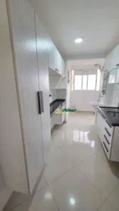 Apartamento com 3 Quartos para alugar, 83m² no Jardim Zaira, Guarulhos