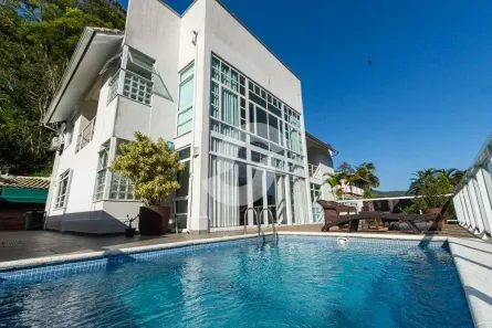 Casa de Condomínio com 4 Quartos à venda, 250m² no Largo da Batalha, Niterói