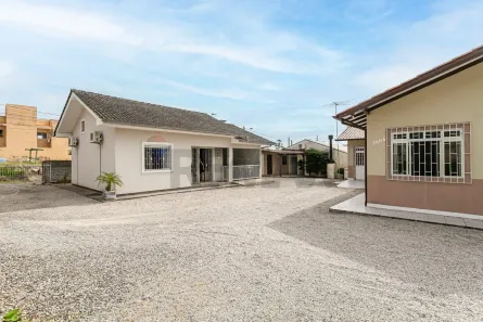 Casa de Condomínio com 8 Quartos à venda, 385m² no Morro das Pedras, Florianópolis