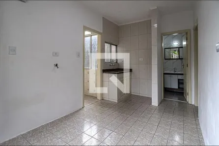 Apartamento com 2 Quartos à venda, 48m² no Vila Gumercindo, São Paulo