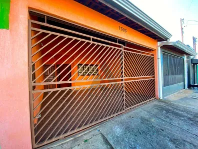Casa com 3 Quartos à venda, 125m² no Jardim Fogaça, Itapetininga