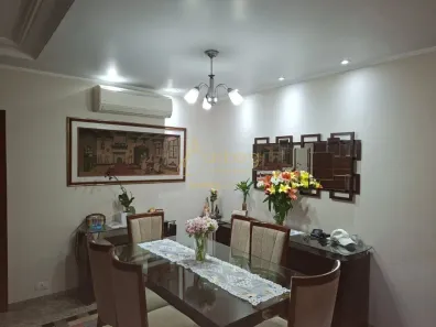 Casa com 3 Quartos à venda, 206m² no Jardim Santo Antoninho, São Paulo