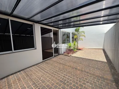 para alugar, 500m² no Jardim Patrícia, Uberlândia