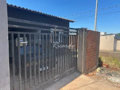 Casa com 3 Quartos à venda, 69m² no Jardim Primavera, Apucarana