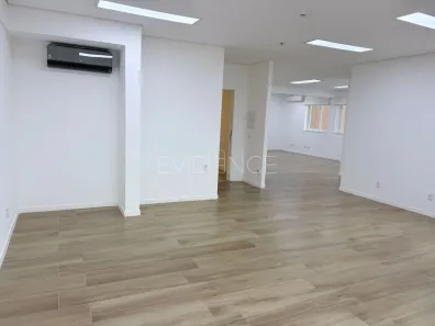 Prédio Comercial para alugar, 127m² no Vila Carrão, São Paulo