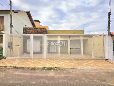 Casa com 3 Quartos para alugar, 146m² no Centro, Gravataí