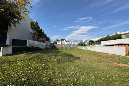 Lote/Terreno à venda, 720m² no Sociedade Hípica de Botucatu, Botucatu