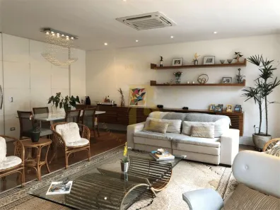 Casa de Condomínio com 3 Quartos à venda, 223m² no Campo Belo, São Paulo